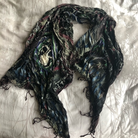 ED HARDY BY CHRISTIAN AUDIGIER SCARF - Picture 2 of 4